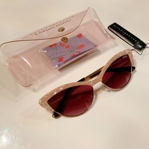 FINDERS KEEPERS x QUAY All Night Sunglasses